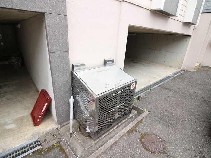 シャトーイン蛍池Ⅰの物件外観写真