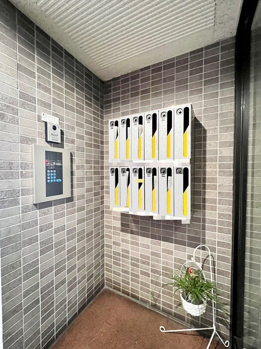 ハピネス神宮道の物件外観写真