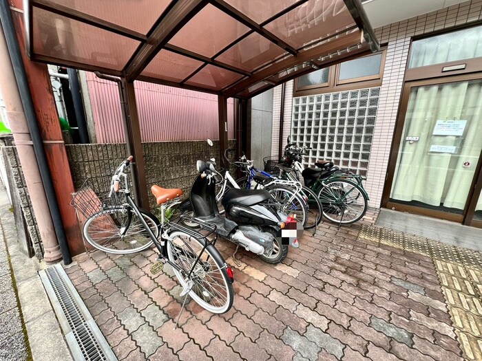 ハピネス神宮道の物件外観写真