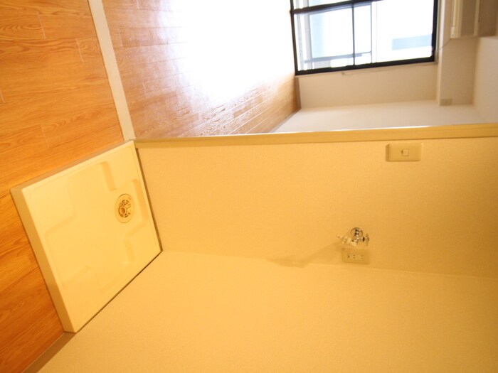 ハピネス神宮道の物件内観写真