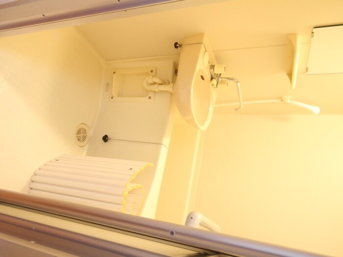 ハピネス神宮道の物件内観写真