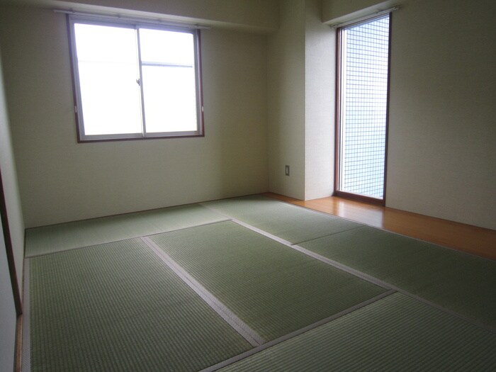 コモン山田イーストの物件内観写真