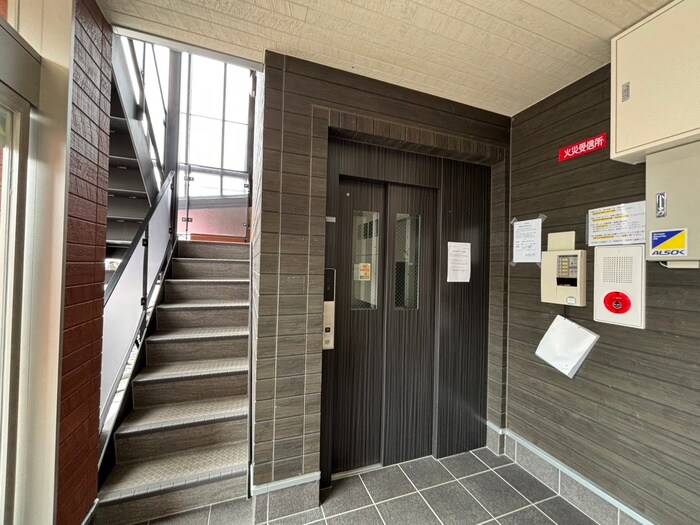 Lana sun youの物件外観写真