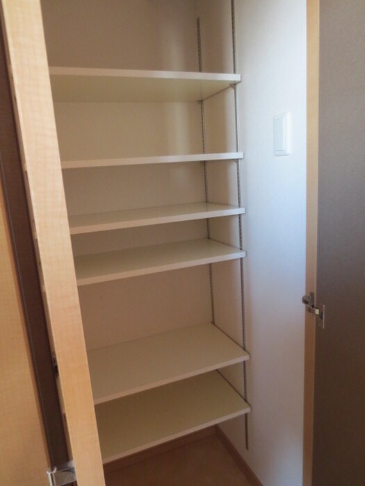 コプリ－キタハナダの物件内観写真