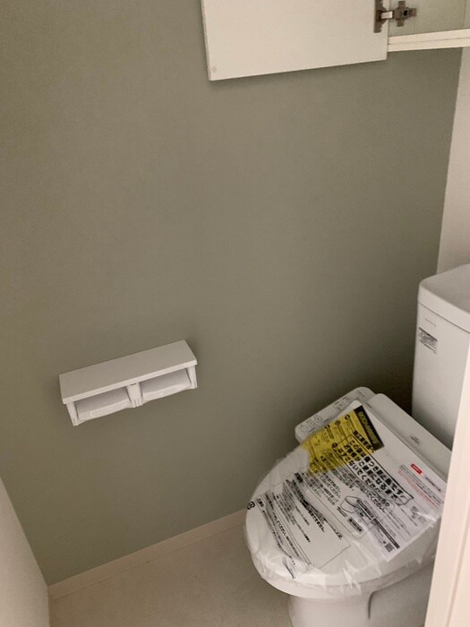 AMKレフィナード中宮の物件内観写真