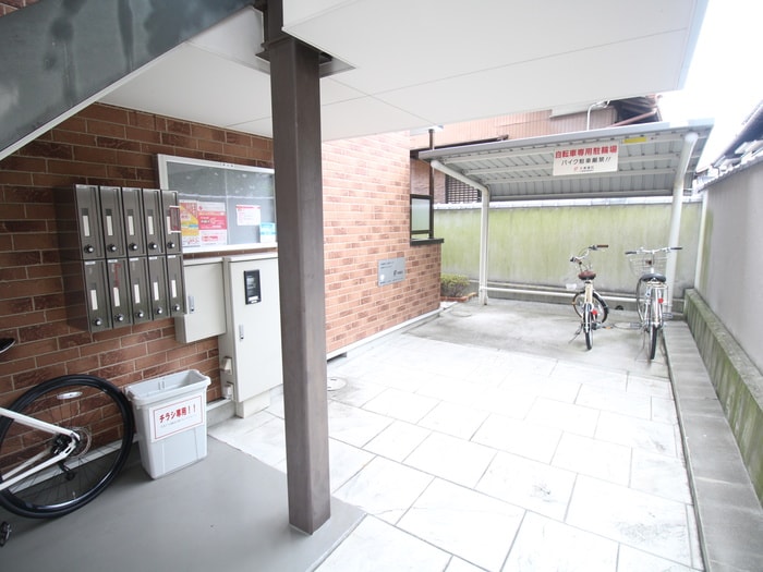 カンフォタブル・メゾンの物件外観写真