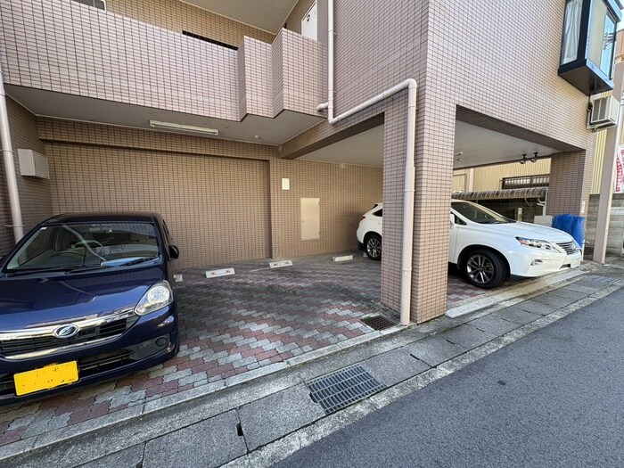 カサベルデの物件外観写真