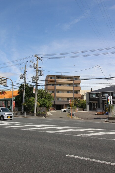 プレジィ－ル大日の物件外観写真