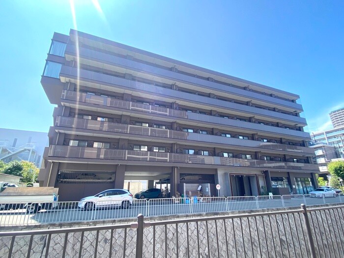 西宮北口ﾌﾟﾗｲﾏﾘｰﾜﾝｶﾞｰﾃﾞﾝﾃﾗｽの物件外観写真