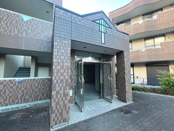 グランドバレ－の物件外観写真