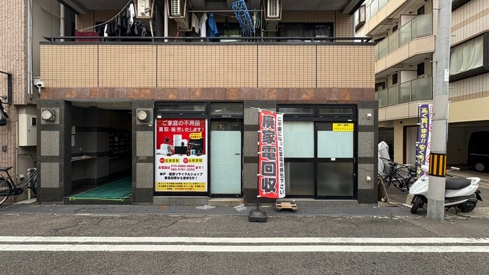 ﾓﾀﾞﾝｱﾊﾟｰﾄﾒﾝﾄ神戸新長田の物件外観写真