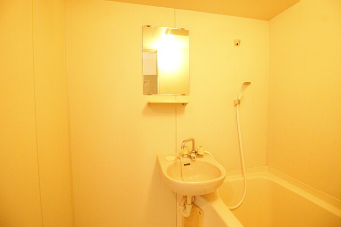 ﾓﾀﾞﾝｱﾊﾟｰﾄﾒﾝﾄ神戸新長田の物件内観写真