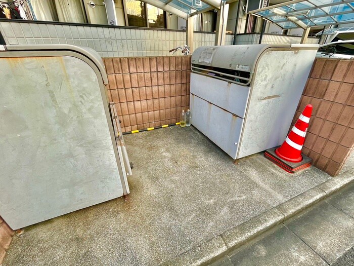 エムズコンフォートの物件外観写真