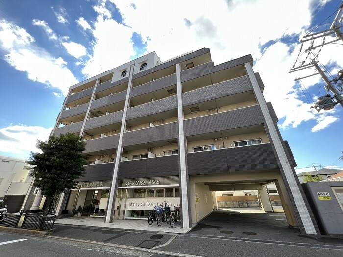 Ｌａｐｉｓの物件外観写真