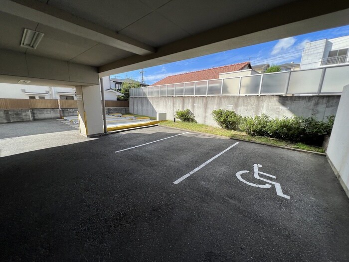 Ｌａｐｉｓの物件外観写真