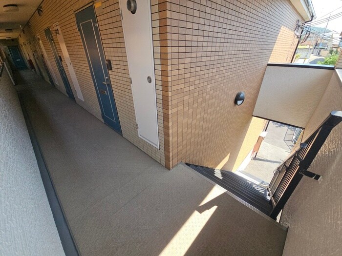 レジデンス石切の物件外観写真