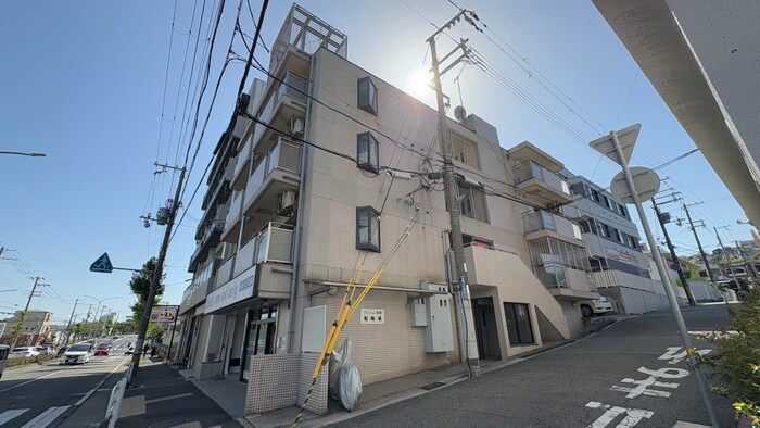 エ－ル向陽の物件外観写真