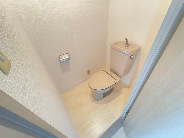 新栄プロパティー太子の物件内観写真