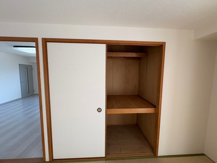 新栄プロパティー太子の物件内観写真