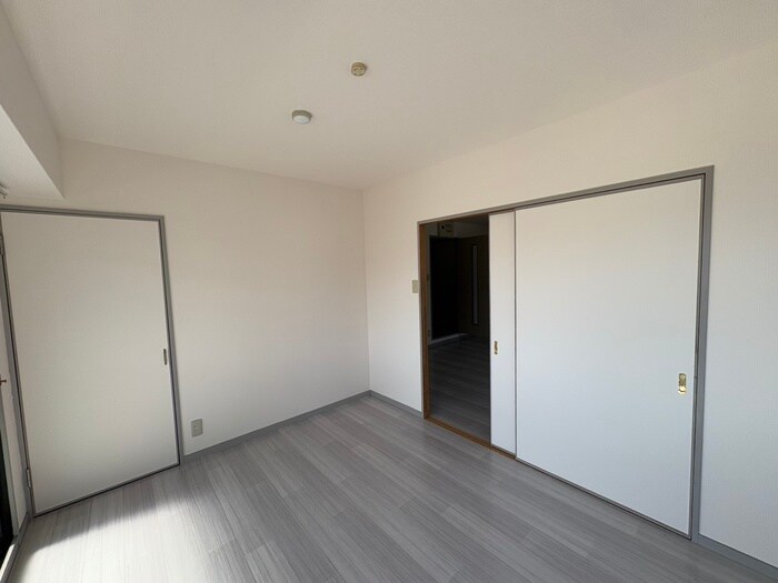 新栄プロパティー太子の物件内観写真