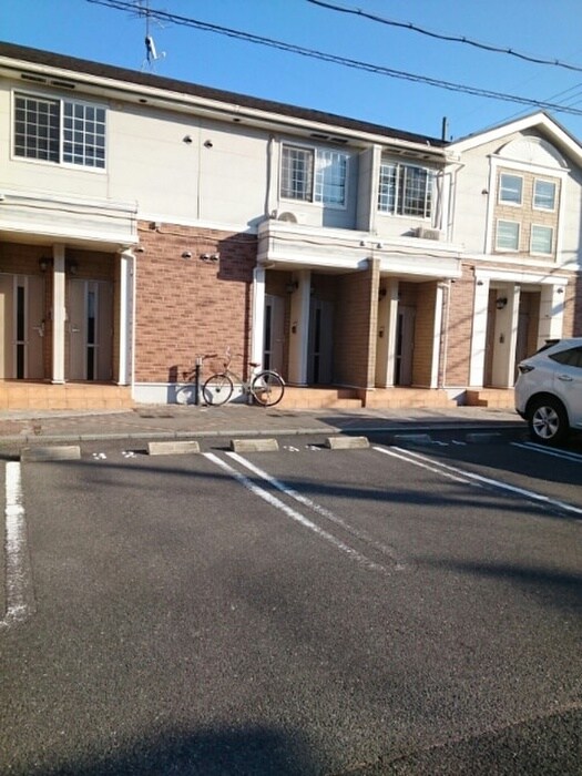 リブ・シンヴィレッジⅣの物件外観写真