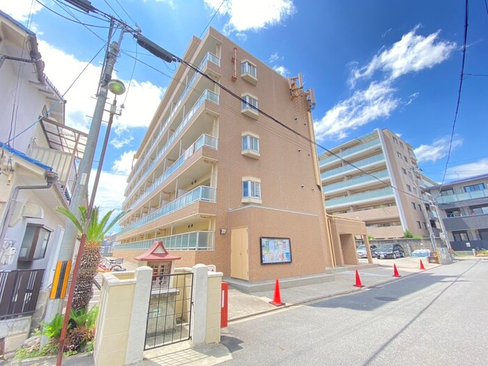 ｍｉｌｌｅｎｎｉａ　ＩＫＵの物件外観写真