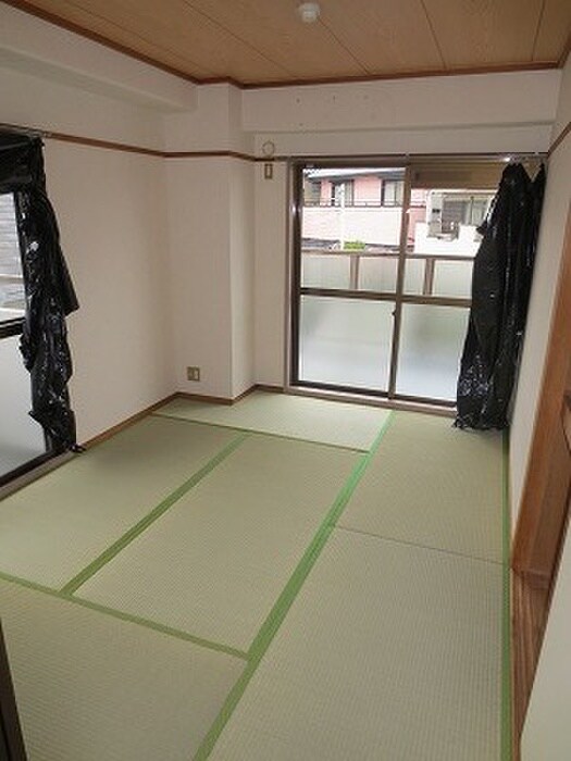 エルヴェ五月ヶ丘の物件内観写真