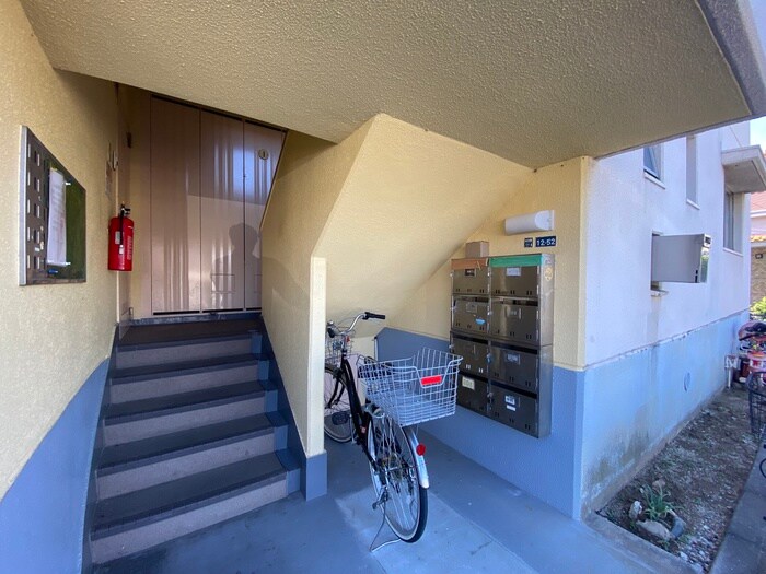 ｸﾞﾚｰｽﾏﾝｼｮﾝﾊﾟｰﾄⅠの物件外観写真