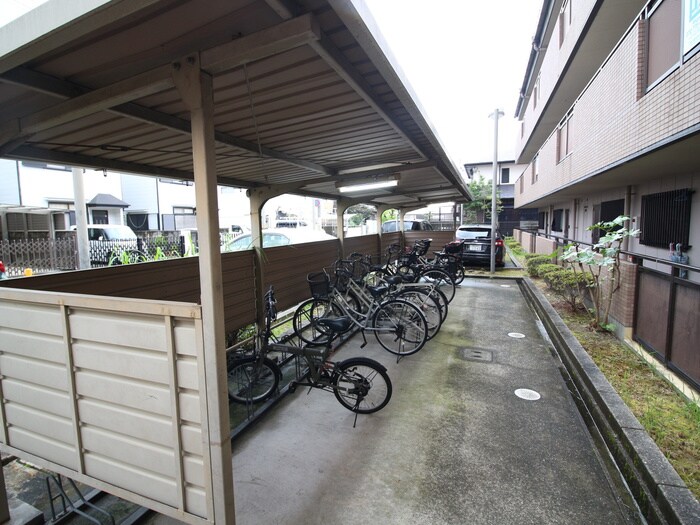 パ－クハイム瑞ヶ丘の物件外観写真