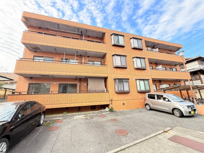 レジデンス　モズの物件外観写真