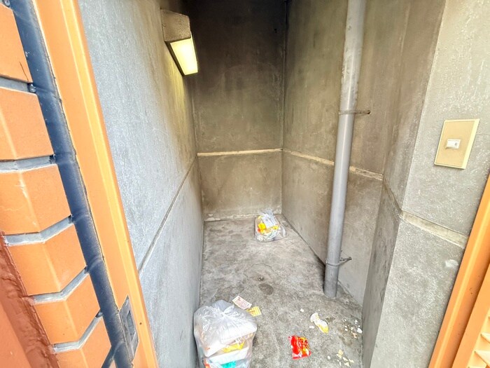 レジデンス　モズの物件外観写真