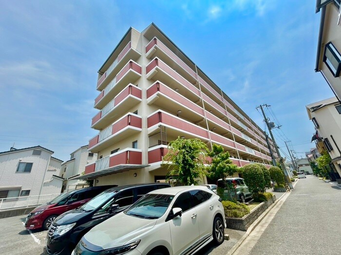 ベルカーサ太子田の物件外観写真