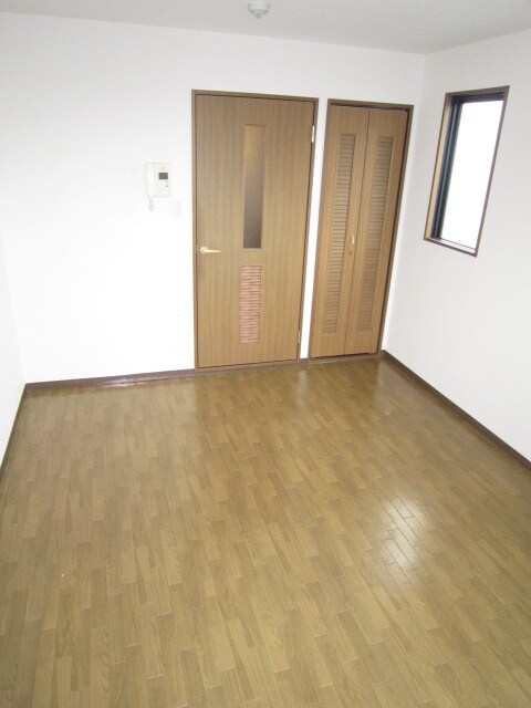 プレミアム新福島の物件内観写真