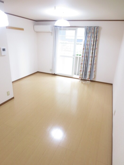 ロ－ズハイツの物件内観写真