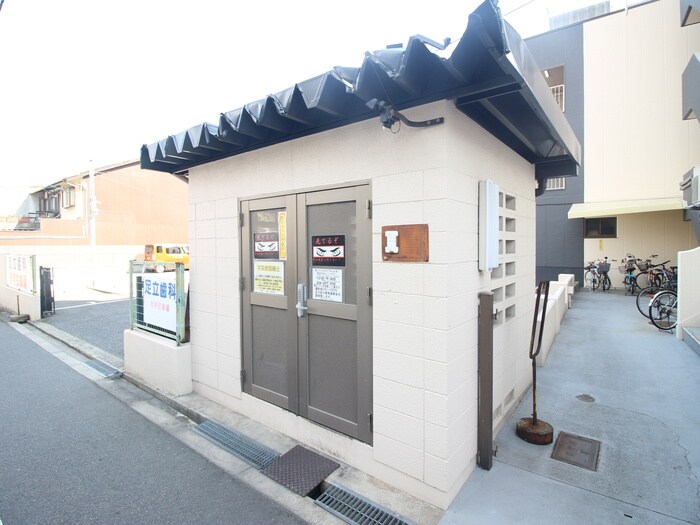 有馬パレス阿倍野の物件外観写真