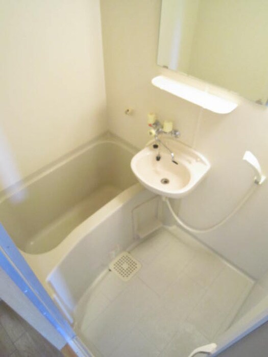 ノイフロイデの物件内観写真