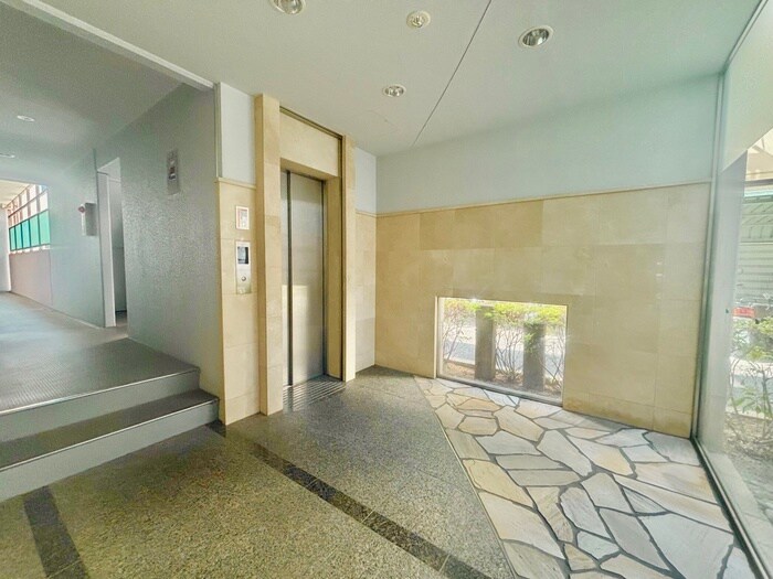 コンフォ－ル平野の物件外観写真