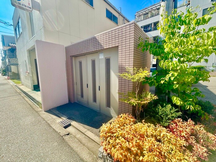 コンフォ－ル平野の物件外観写真