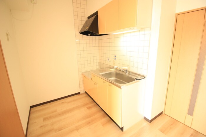 コンフォ－ル平野の物件内観写真