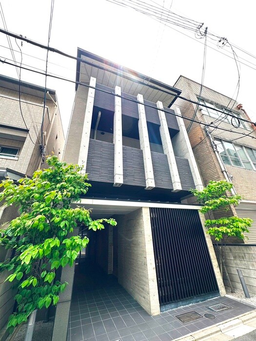 ウェルカ－ブ二条の物件外観写真