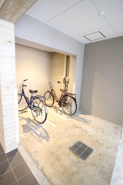 ウェルカ－ブ二条の物件外観写真