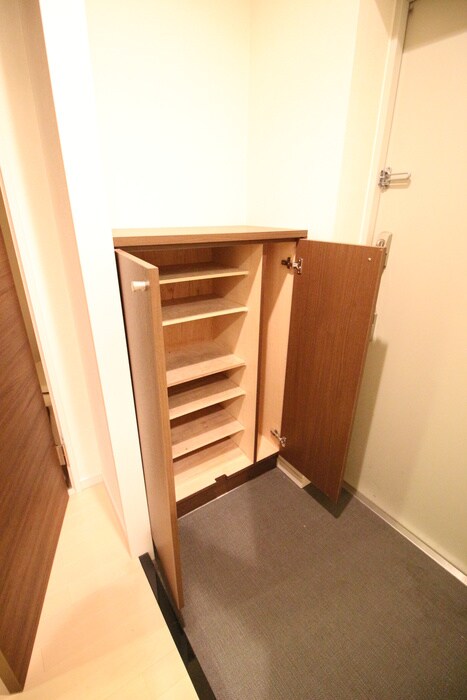 ウェルカ－ブ二条の物件内観写真