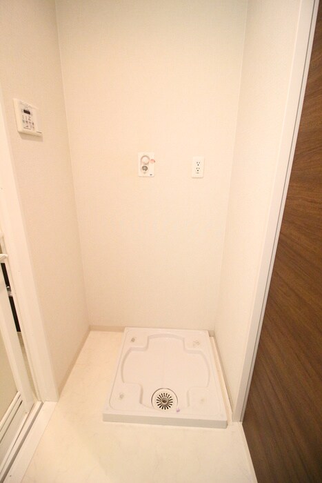 ウェルカ－ブ二条の物件内観写真