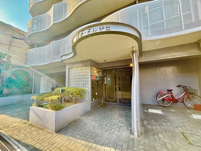 パナ・ドルチェの物件外観写真