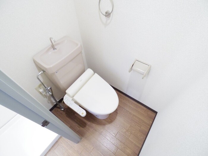 ベルヴィ西浦の物件内観写真