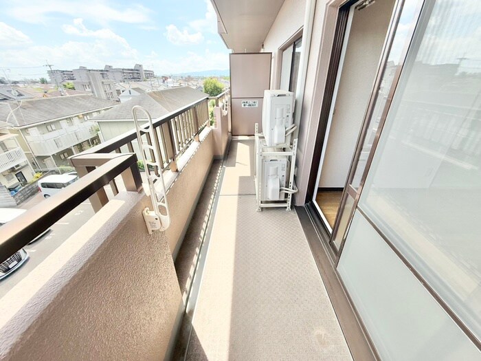 ベルヴィ西浦の物件内観写真