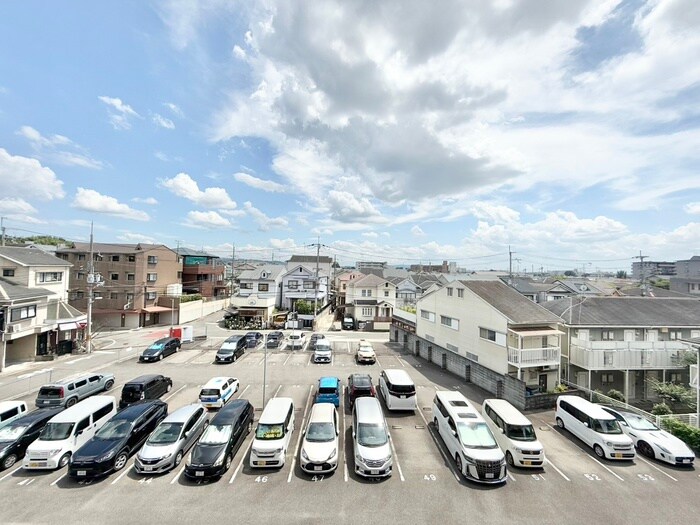 ベルヴィ西浦の物件内観写真