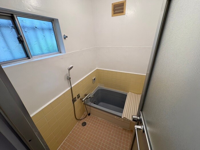 八幡様貸家2の物件内観写真