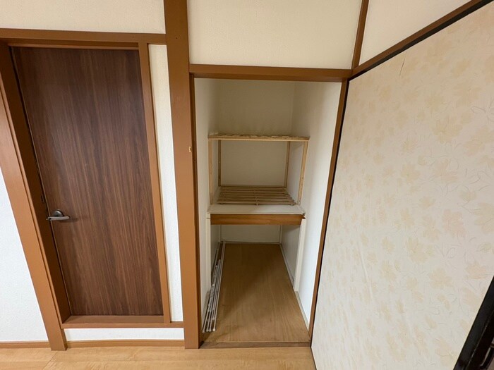 八幡様貸家2の物件内観写真