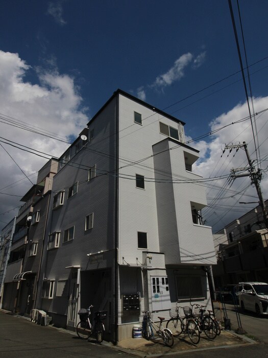 ＡＶＡＮＺＡＲＥ朝潮橋の物件外観写真